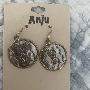 Anju Earrings brand new